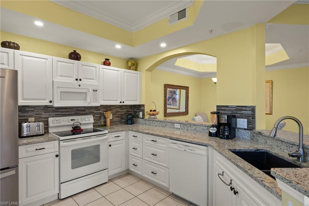 4690 Turnberry Lake Dr, Unit 102, Estero, FL 33928 Photo