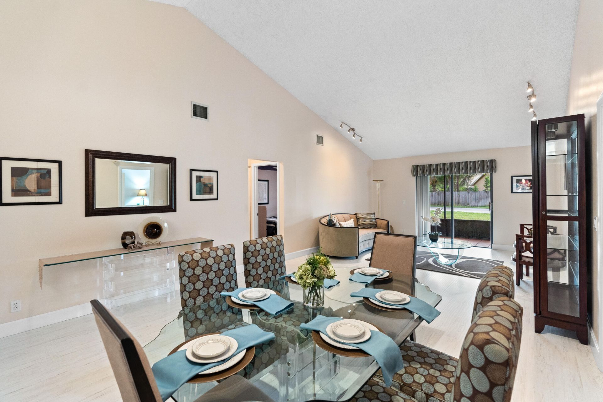 9909 SW 16th Street, Pembroke Pines, FL 33025 Photo