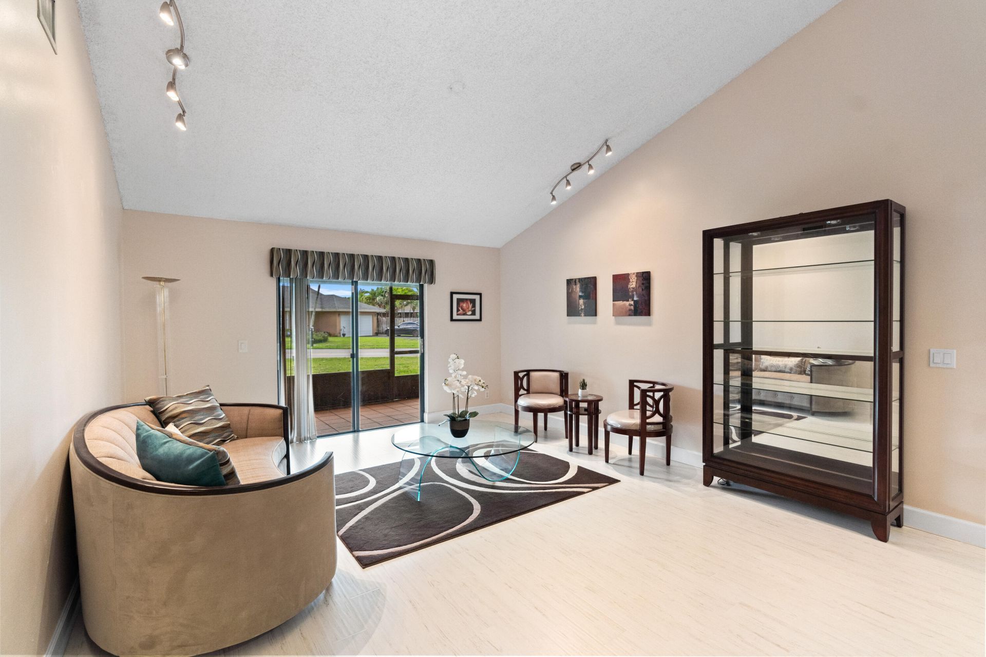 9909 SW 16th Street, Pembroke Pines, FL 33025 Photo