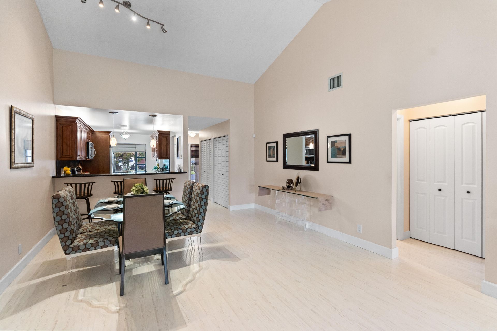 9909 SW 16th Street, Pembroke Pines, FL 33025 Photo