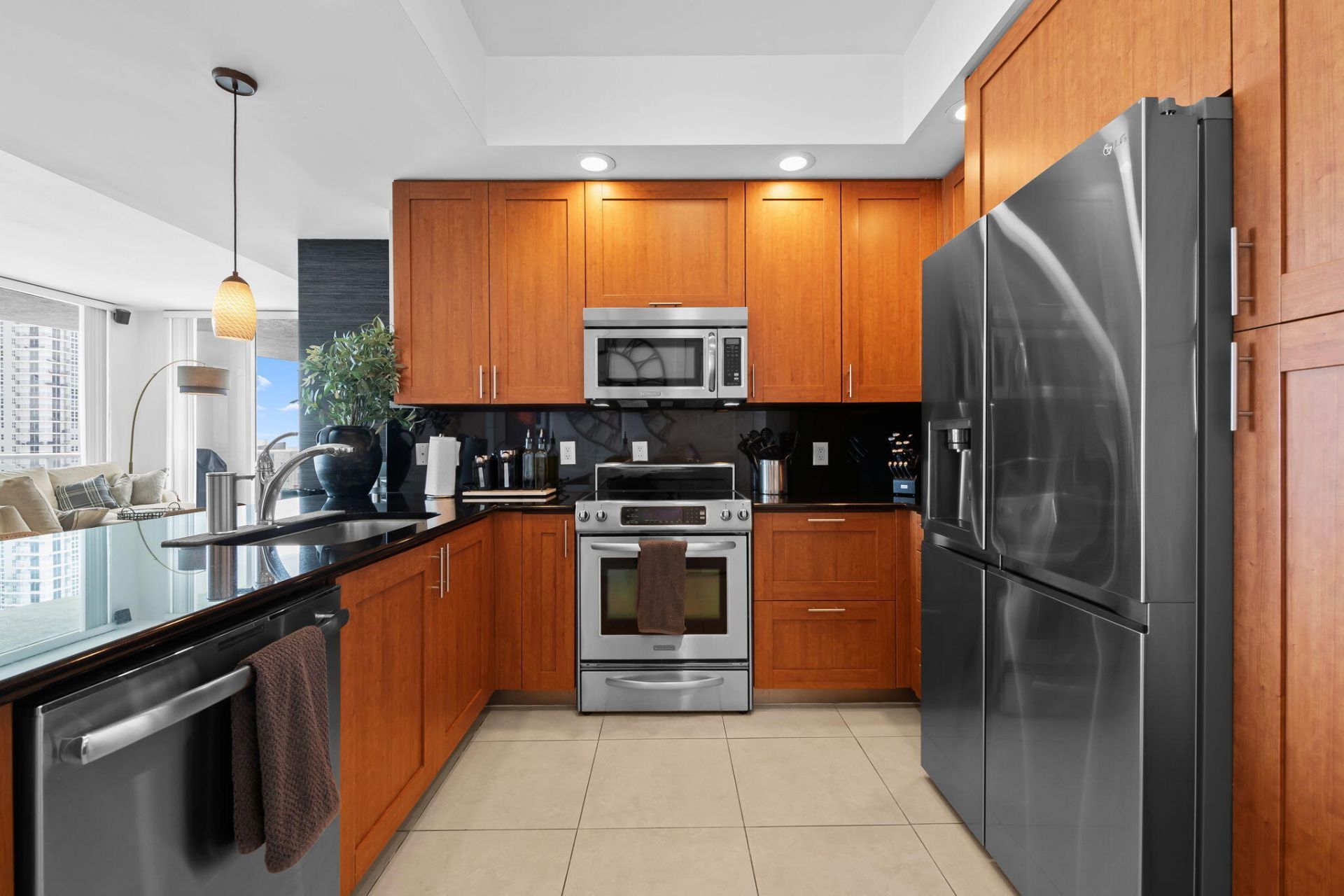 315 NE 3rd Avenue, Unit 1506, Fort Lauderdale, FL 33301 Photo