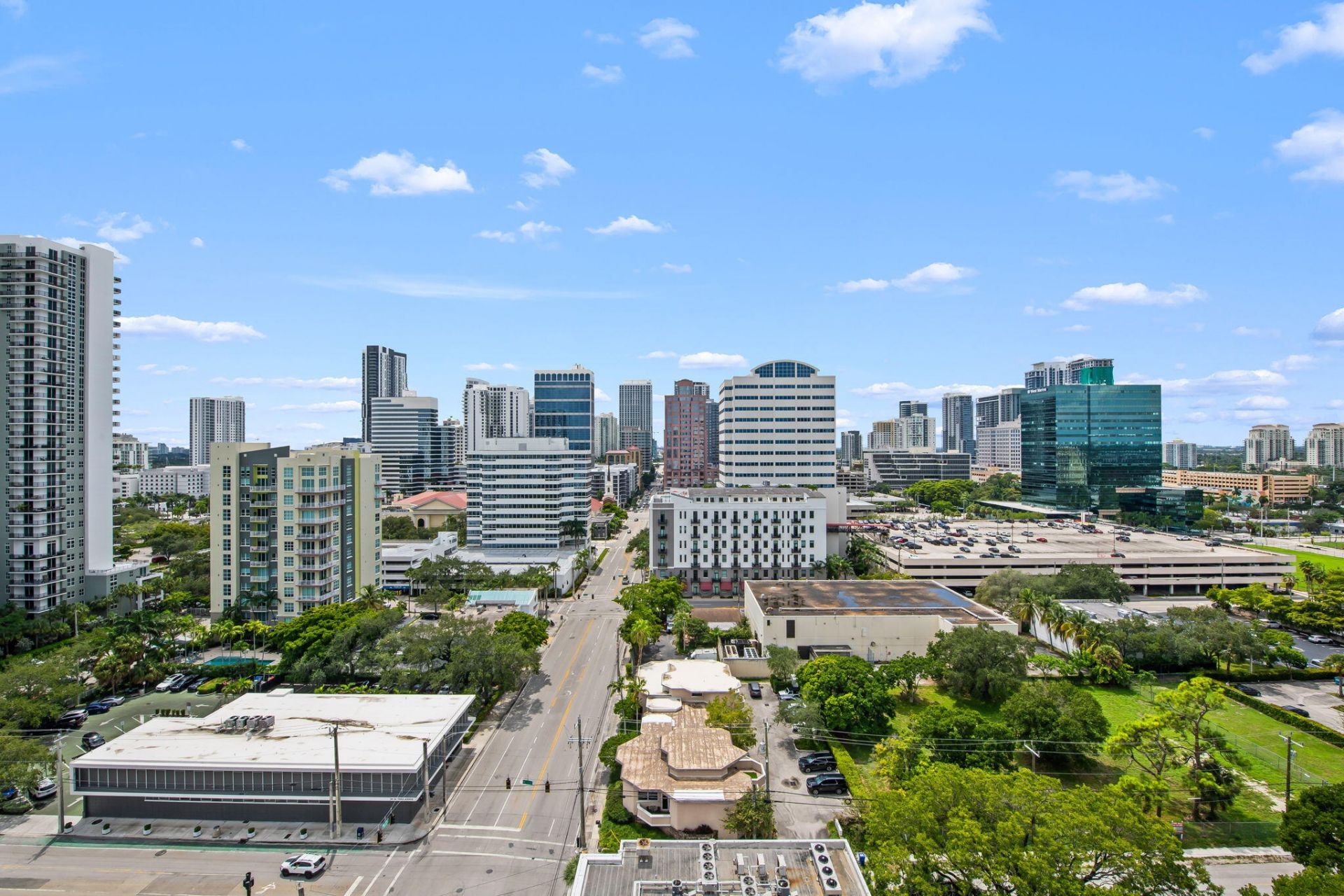 315 NE 3rd Avenue, Unit 1506, Fort Lauderdale, FL 33301 Photo