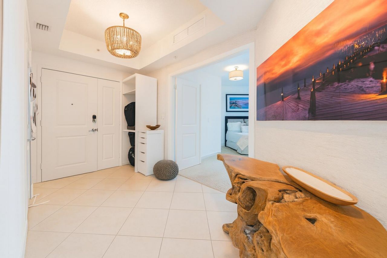 315 NE 3rd Avenue, Unit 1506, Fort Lauderdale, FL 33301 Photo