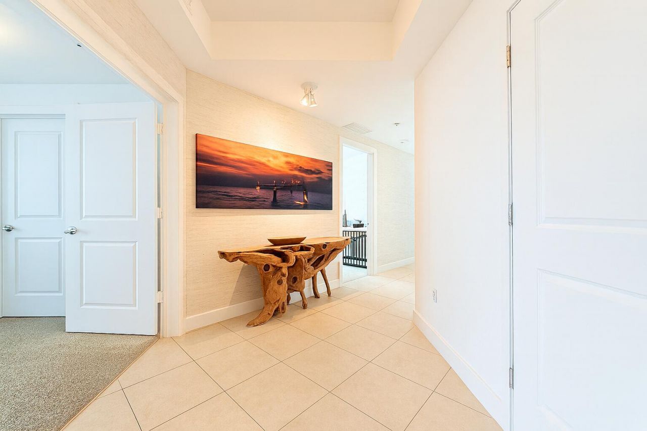 315 NE 3rd Avenue, Unit 1506, Fort Lauderdale, FL 33301 Photo