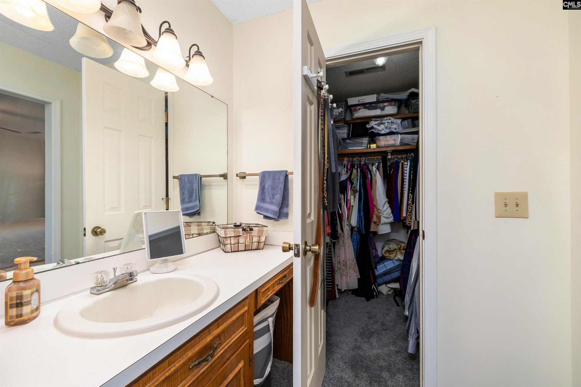 85 Planters Drive Photo 35