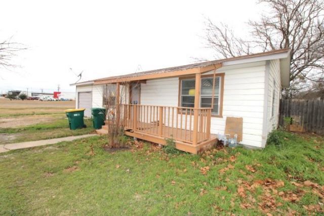 1411 W Main St, Gatesville, TX 76528 Main Photo