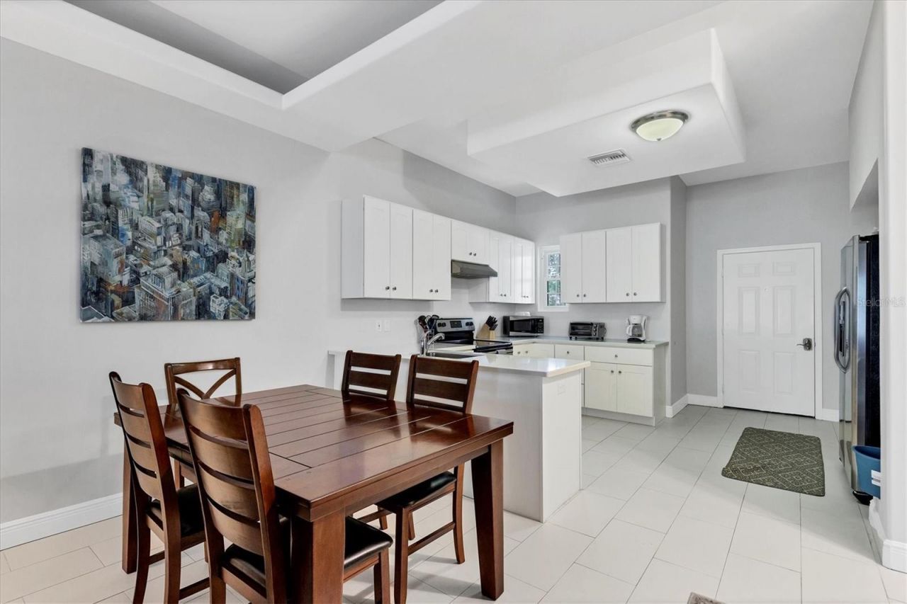 3702 54th Drive W, Unit 203, Bradenton, FL 34210 Photo