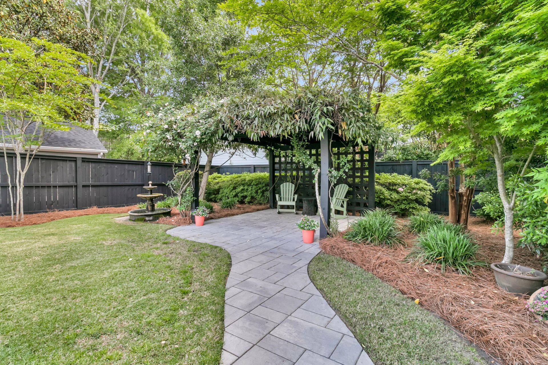 239 Fairchild Street Photo 28