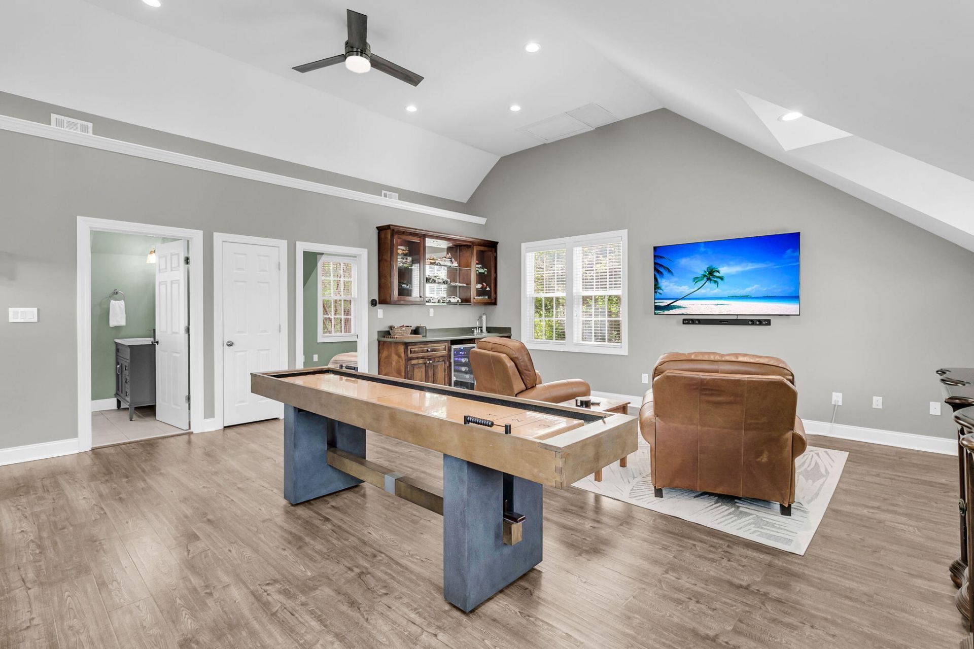 239 Fairchild Street Photo 34