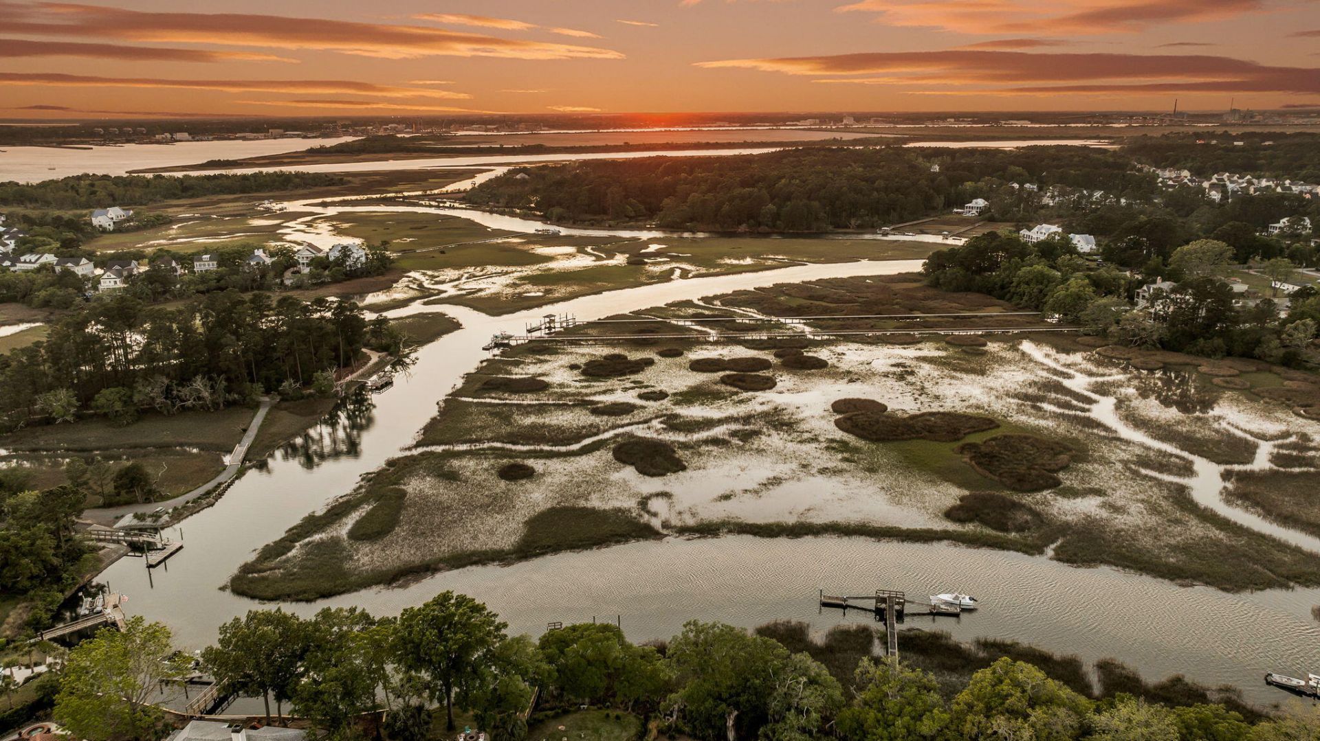 239 Fairchild Street Photo 44