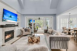 239 Fairchild Street photo 4