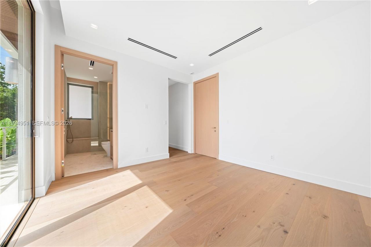 4125 NW 5th Ave, Miami, FL 33127 Photo