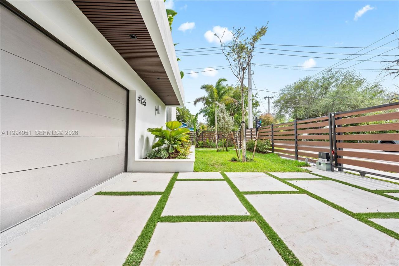 4125 NW 5th Ave, Miami, FL 33127 Photo