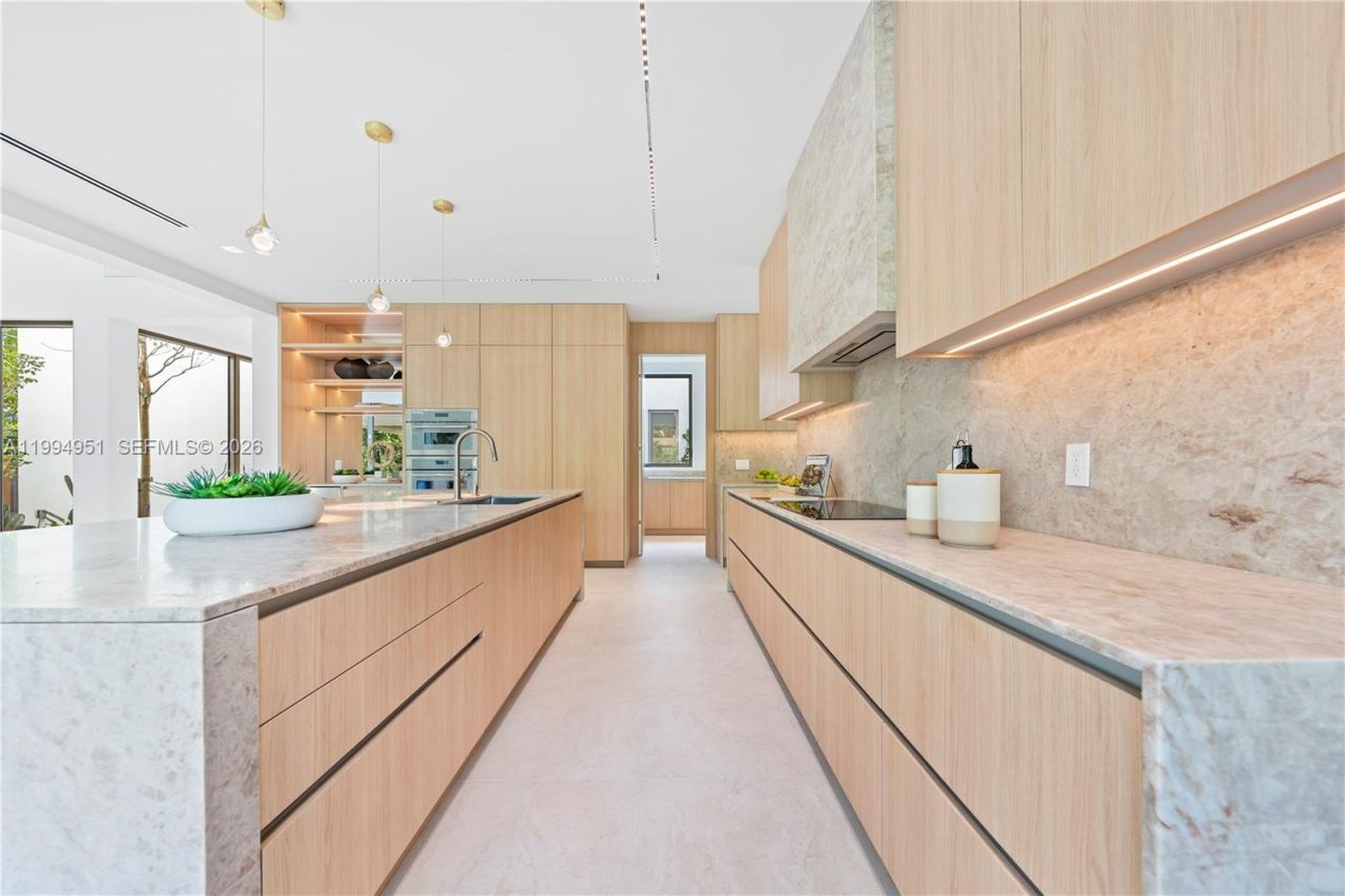 4125 NW 5th Ave, Miami, FL 33127 Photo