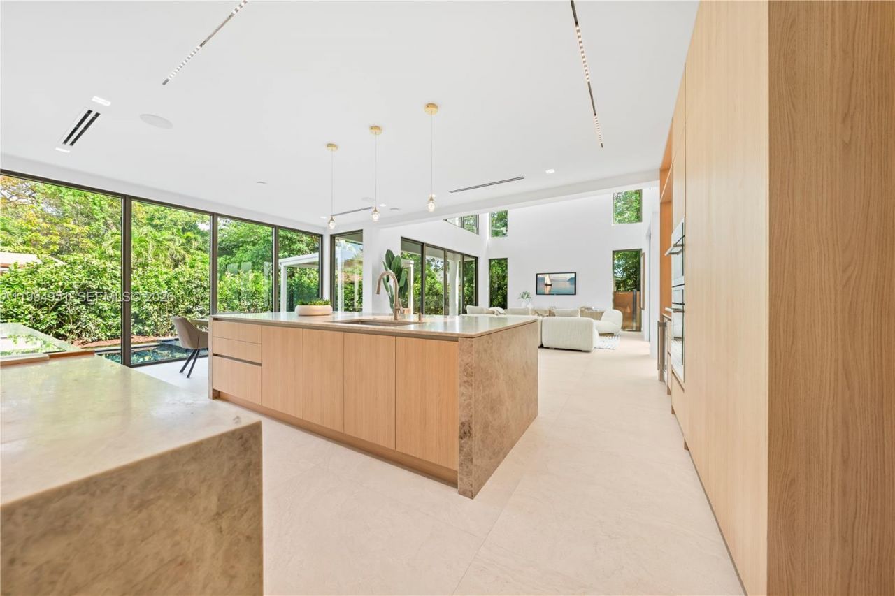 4125 NW 5th Ave, Miami, FL 33127 Photo