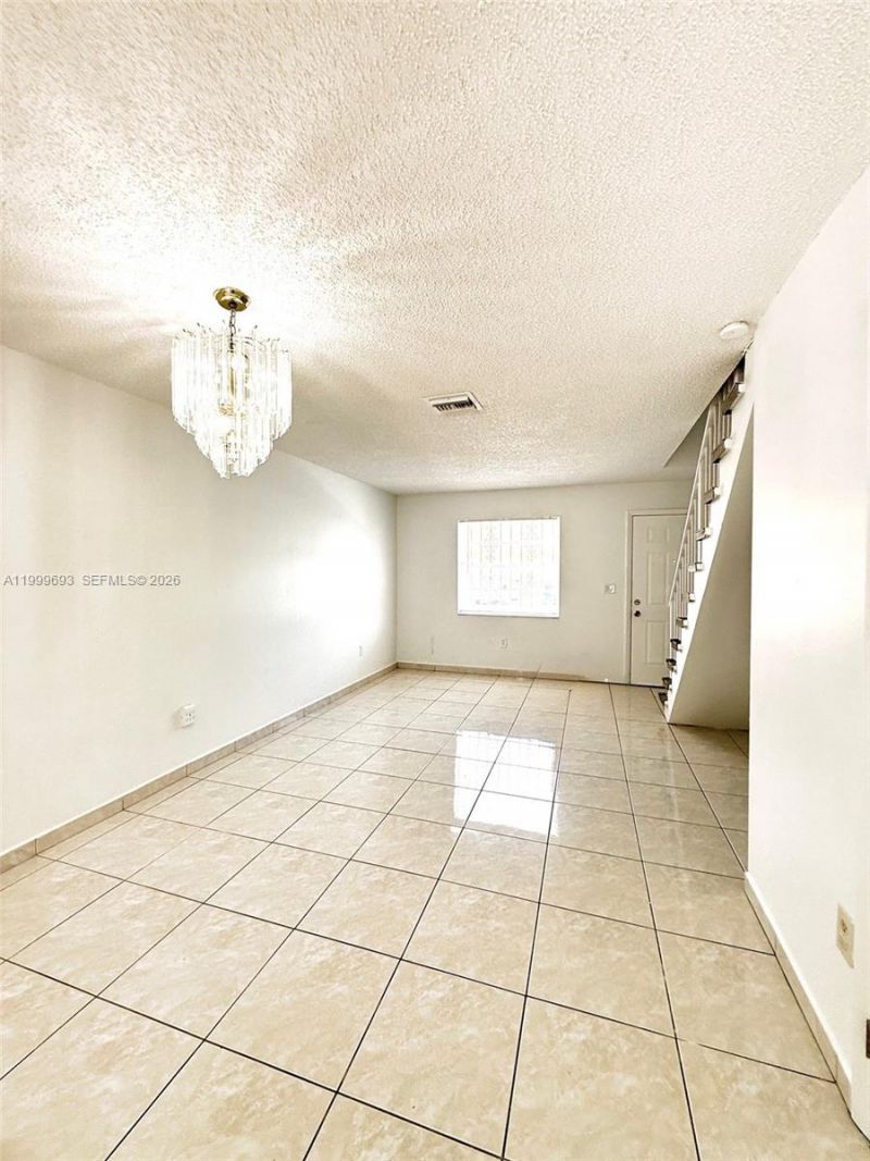 1460 W 41st St, Unit 1460, Hialeah, FL 33012 Photo