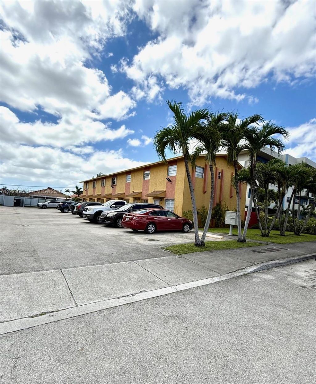 1460 W 41st St, Unit 1460, Hialeah, FL 33012 Photo