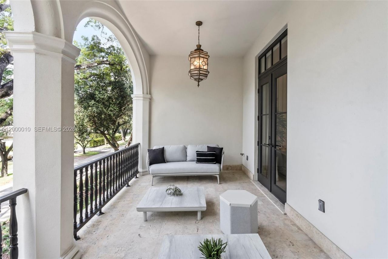 2617 Anderson Rd, Coral Gables, FL 33134 Photo