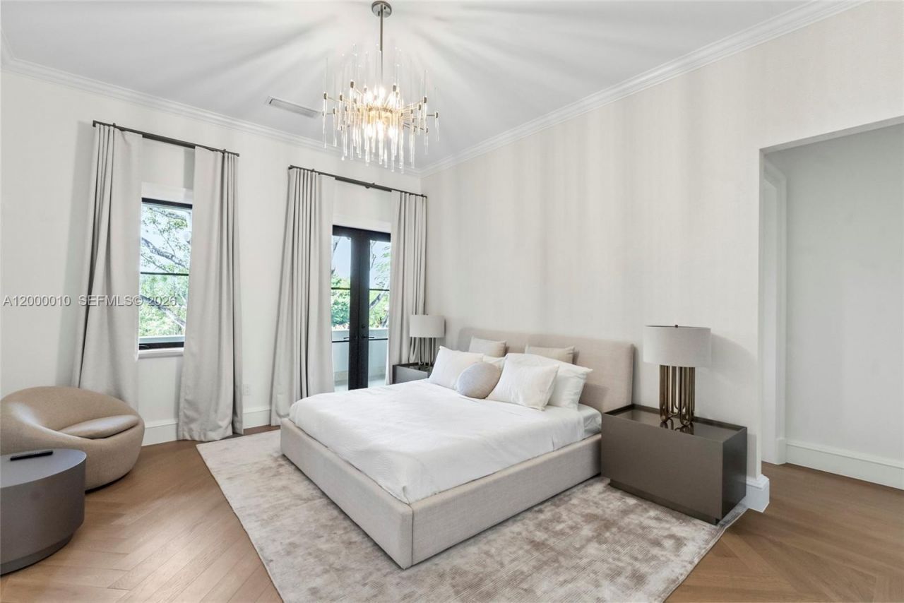 2617 Anderson Rd, Coral Gables, FL 33134 Photo