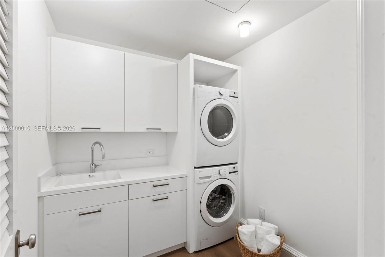 2617 Anderson Rd, Coral Gables, FL 33134 Photo