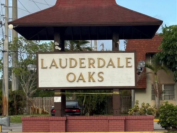 3091 NW 46th Ave , Unit 205C, Lauderdale Lakes, FL 33313