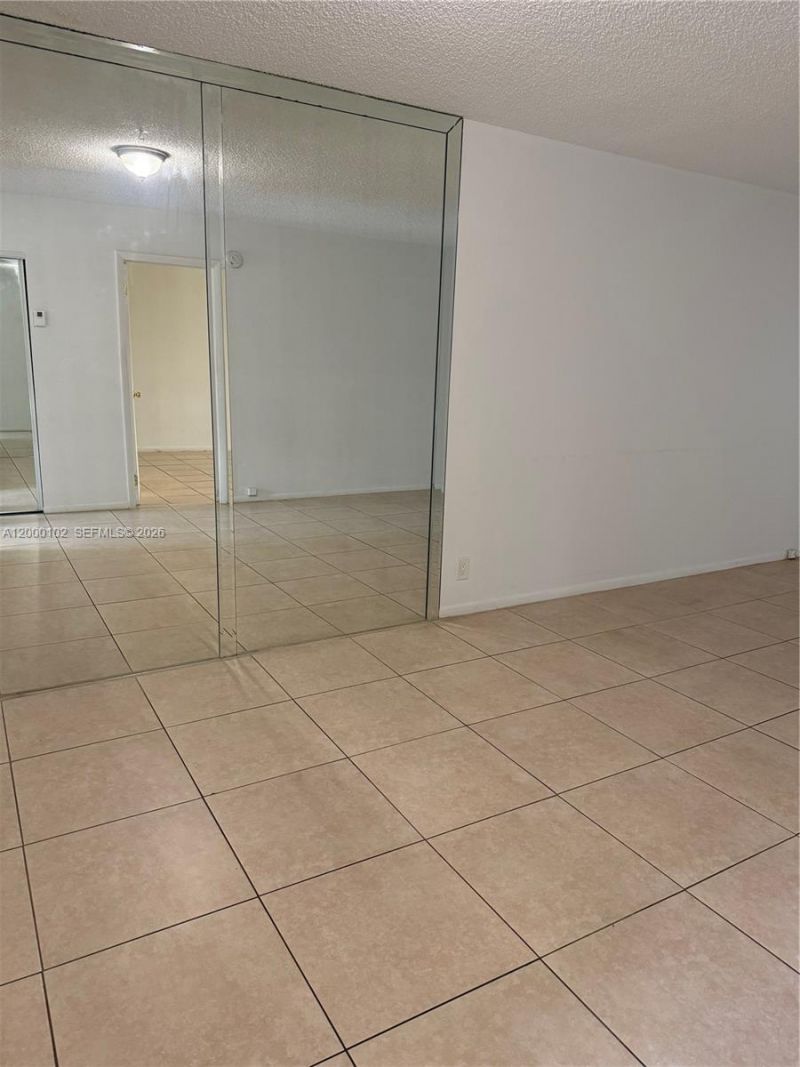 3091 NW 46th Ave, Unit 205C, Lauderdale Lakes, FL 33313 Photo