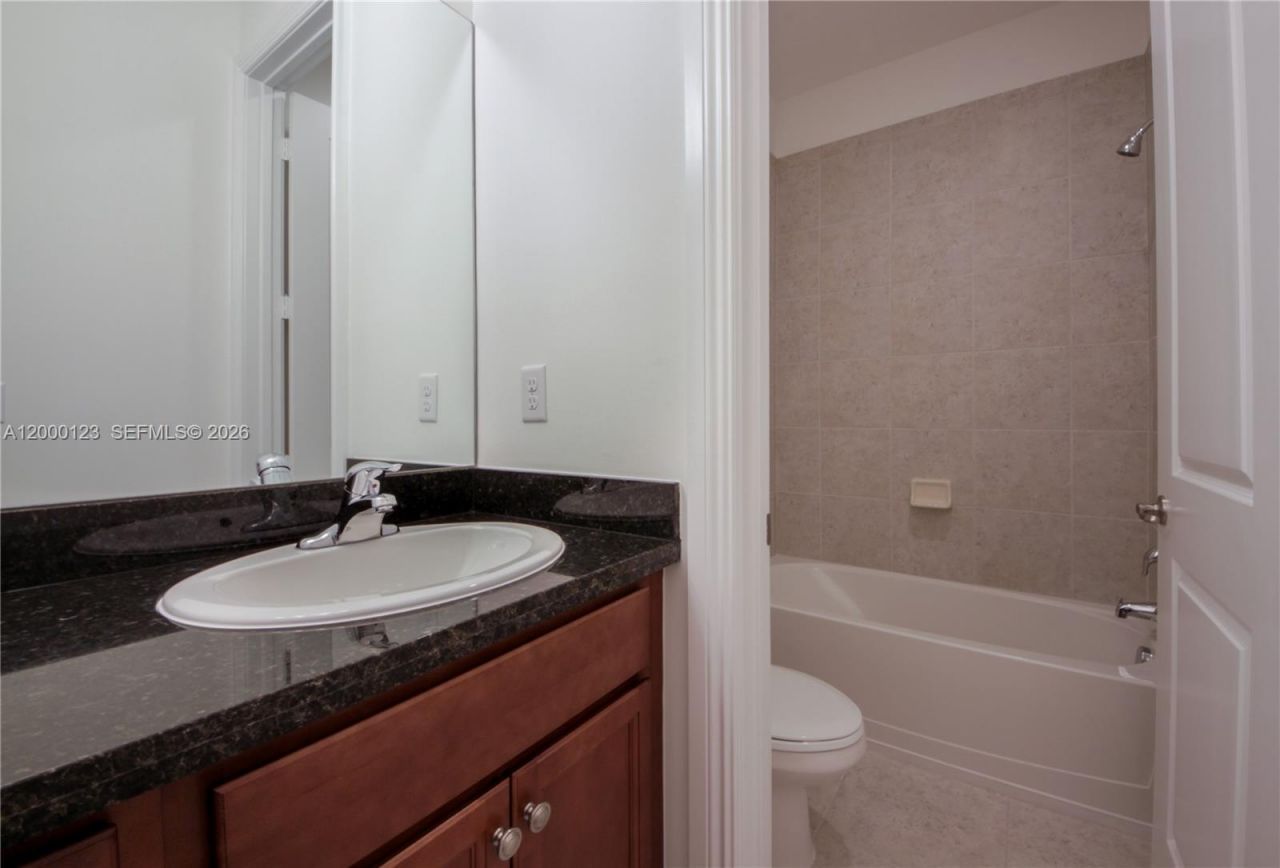 106 SW 127th Terrace, Unit 106, Plantation, FL 33325 Photo
