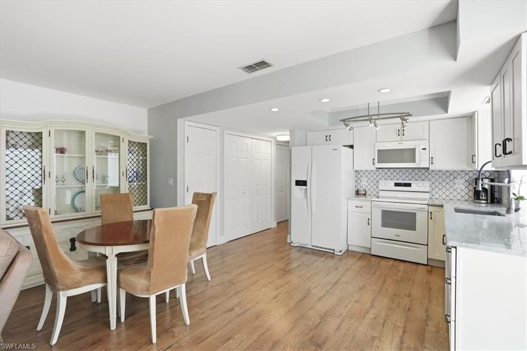 13730 Downing Ln, Unit W-1, Fort Myers, FL 33919 Photo