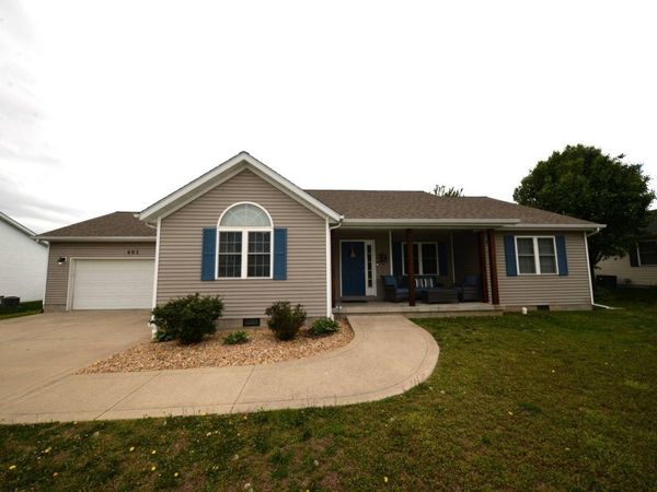 401 E Beacon Court , Mt Vernon, IL 62864