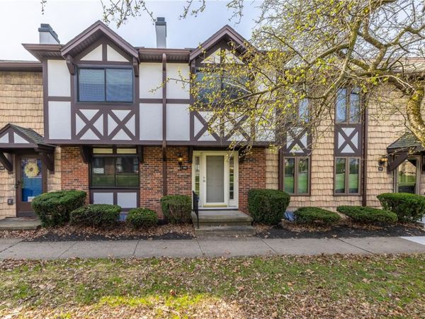 143 New Wickham Drive, Penfield, NY 14526