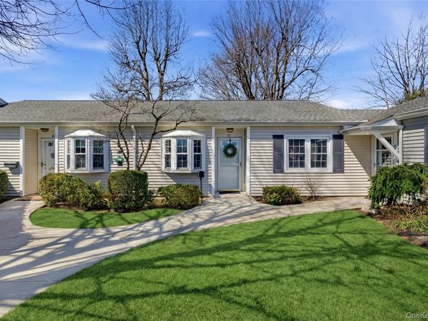 65 Harbor N, Amityville, NY 11701