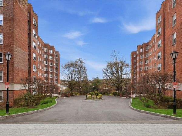 280 Collins Avenue, Unit 6I, Mount Vernon, NY 10552