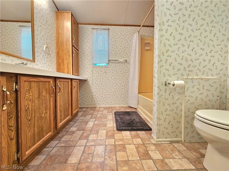 27 Flagler, Olmsted Township, OH 44138 Photo 13