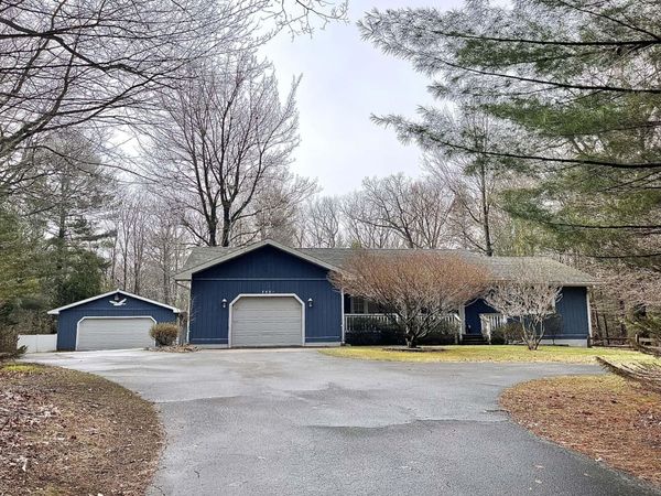 8491 W Awayin Hills Drive, New Era, MI 49446