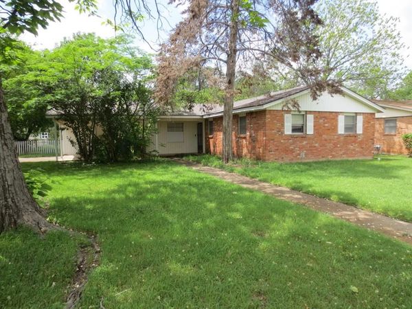 800 N 59th Street , Waco, TX 76710