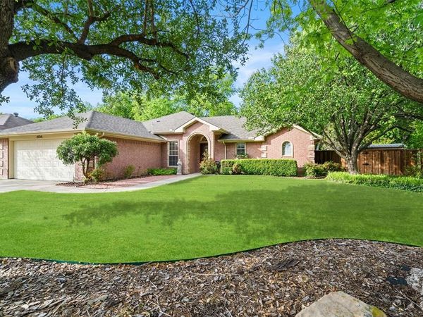 1504 Manten Boulevard, Denton, TX 76208