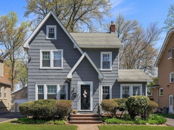 24 Greaves Pl, Cranford, NJ 07016