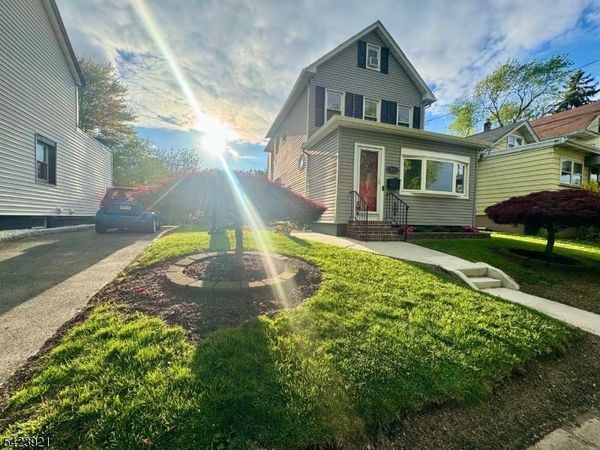 1936 Barnett St, Rahway, NJ 07065