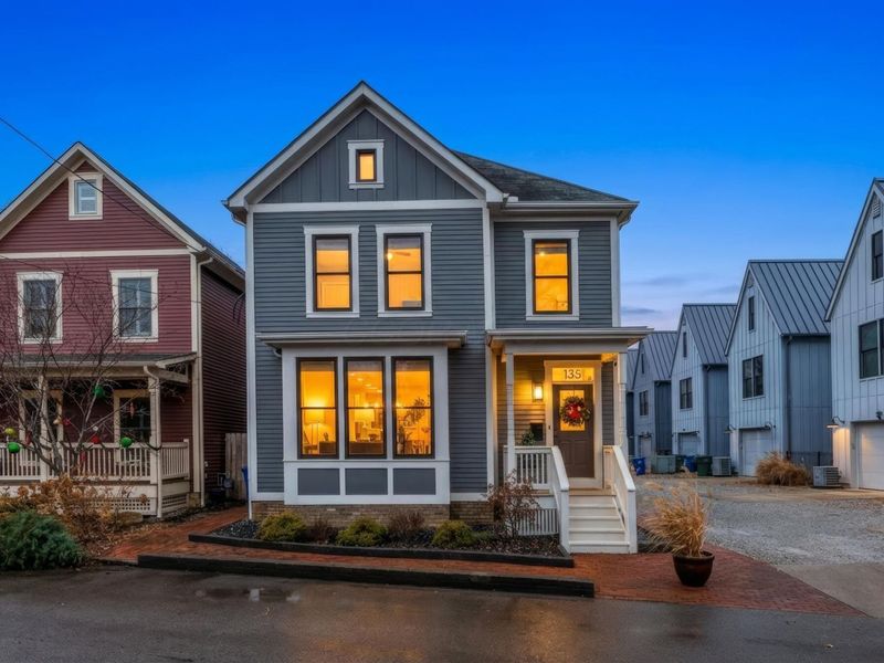 135 Punta Alley, Columbus, OH 43201 Photo 1