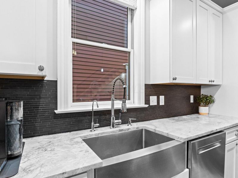 135 Punta Alley, Columbus, OH 43201 Photo 13