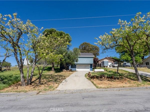 42640 Ranch Club, Lake Hughes, CA 93532