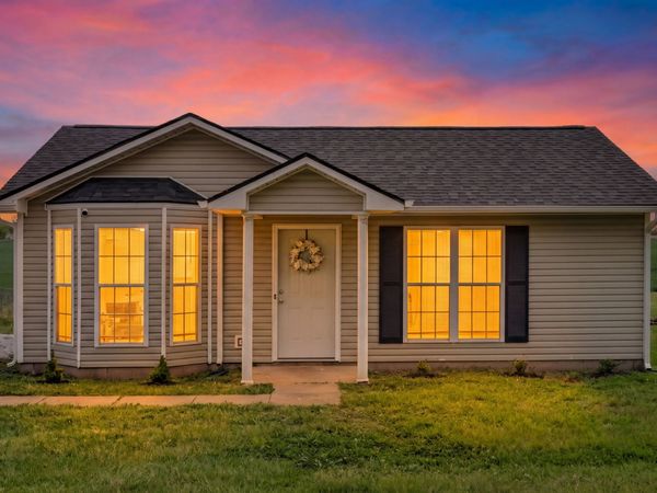 325 Bumpus Mill Road, Oak Grove, KY 42262