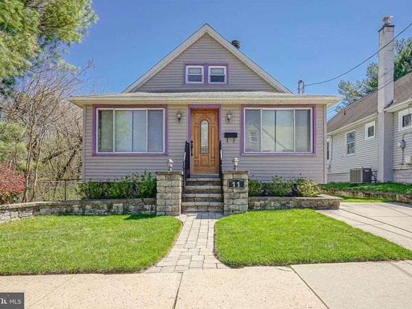 11 E HAINES AVENUE, BARRINGTON, NJ 08007