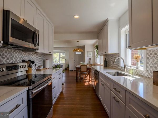 3104 GUMWOOD DRIVE, HYATTSVILLE, MD 20783