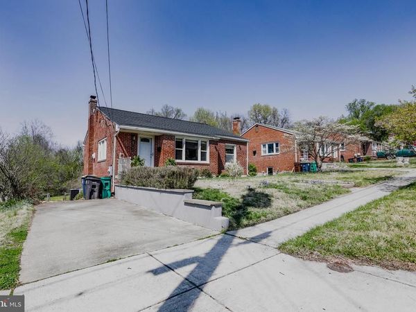 3104 GUMWOOD DRIVE, HYATTSVILLE, MD 20783