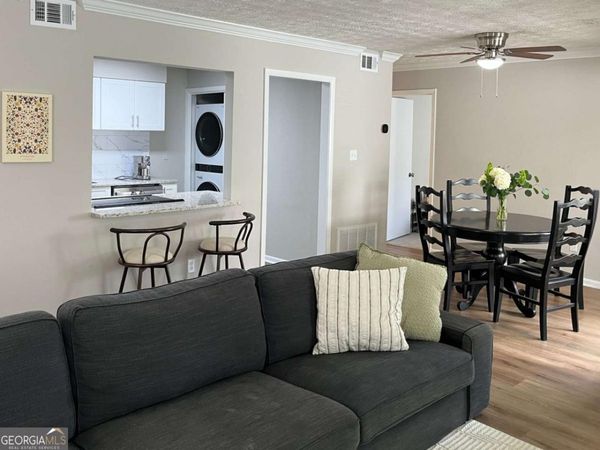 5155 Roswell Road, Unit 6, Atlanta, GA 30342