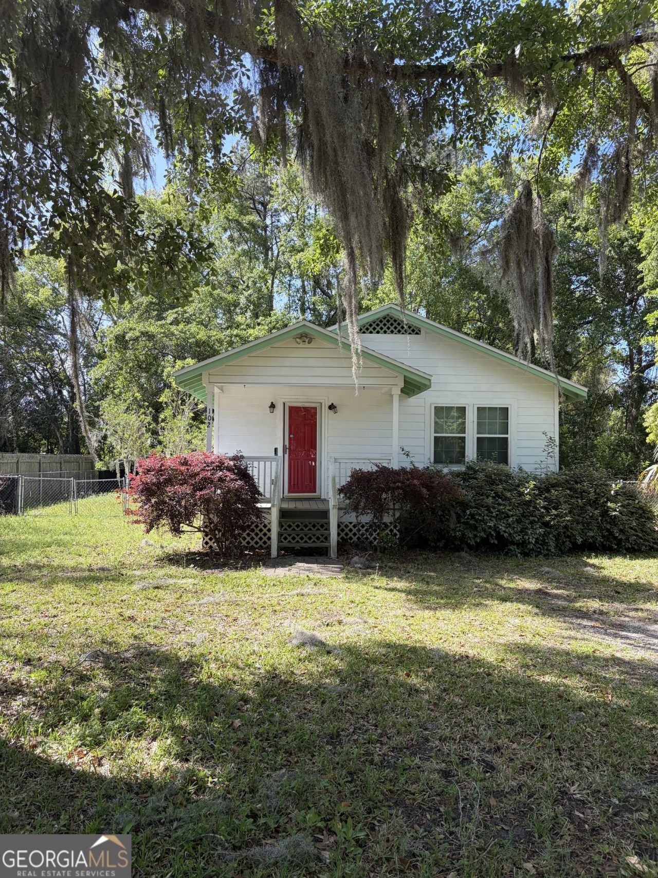 102 W Grady Street, Kingsland, GA 31548 Main Photo