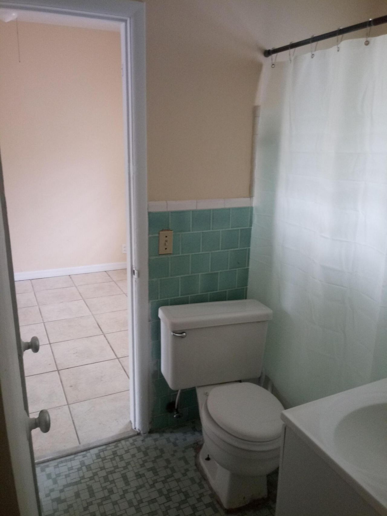 Please Call For Address, Hallandale Beach, FL 33009 Photo