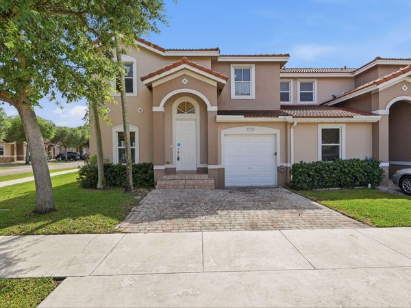 27598 SW 138th Avenue, Homestead, FL 33032