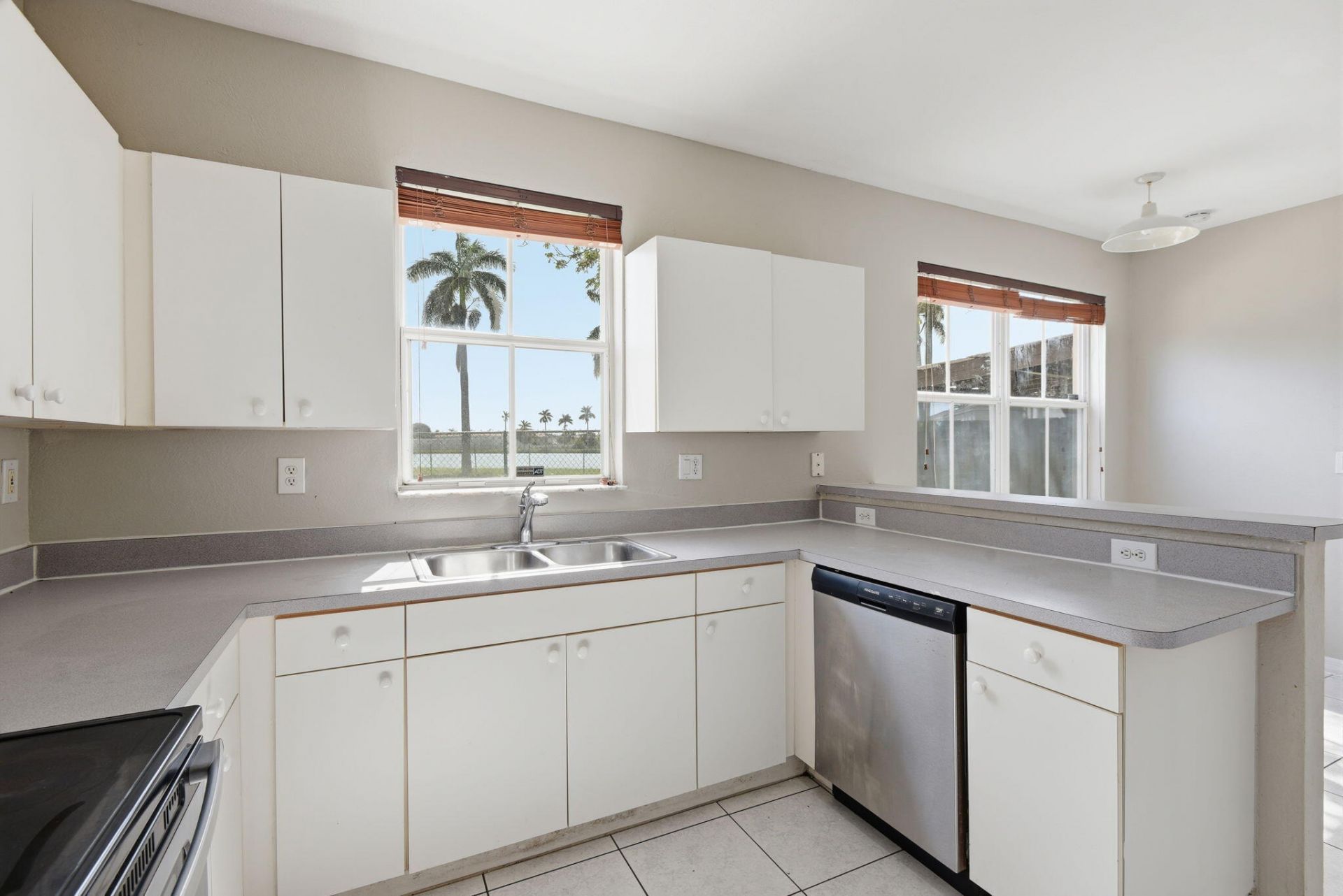 27598 SW 138th Avenue, Homestead, FL 33032 Photo